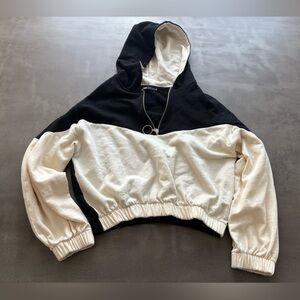Zara cream and black cropped hoodie